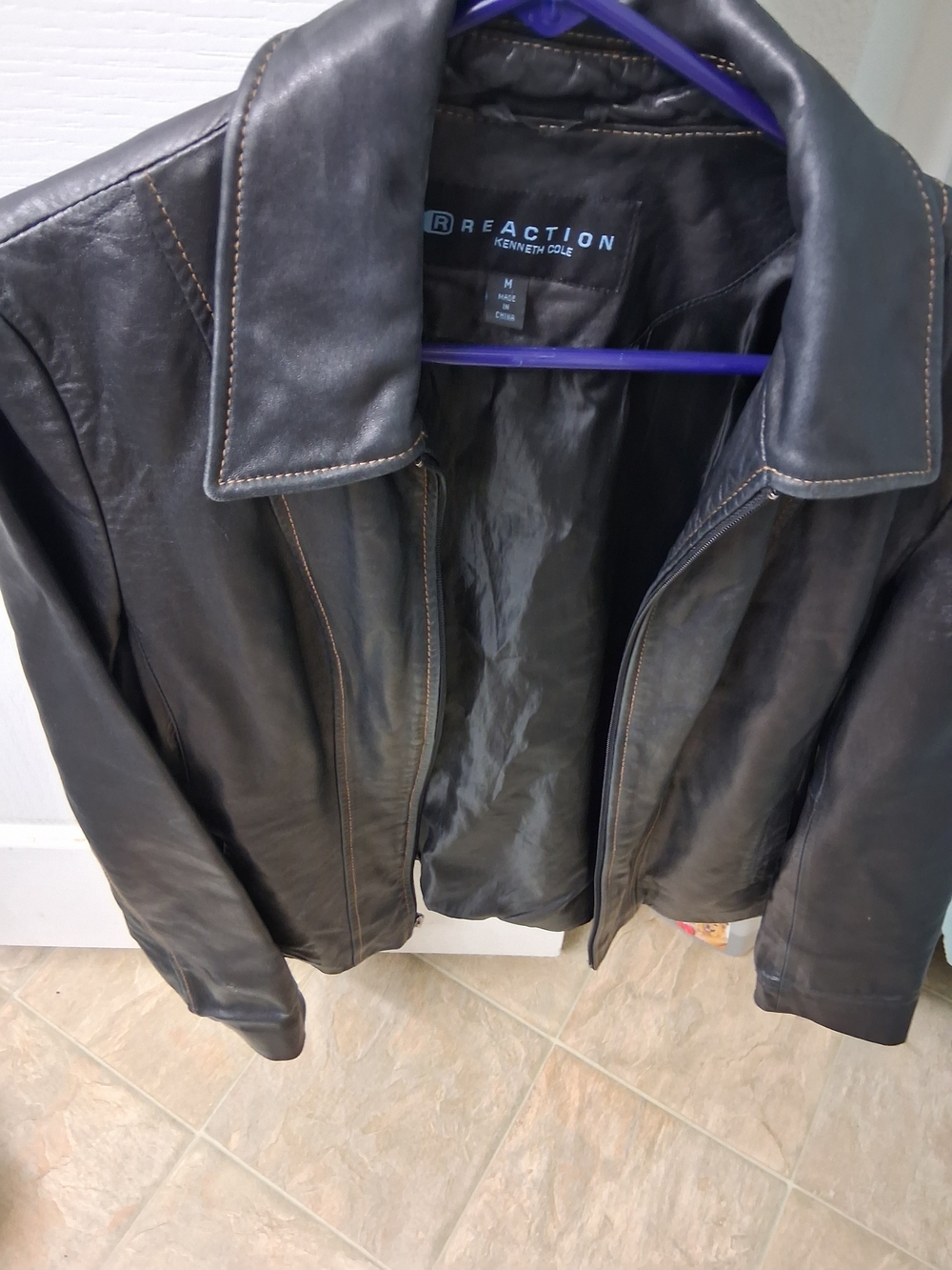 Reaction Kenneth Cole Black Leather Bomber Jacket with Contrast Stitching